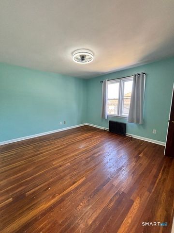 26 Cumley Street, Hamden, CT 06514