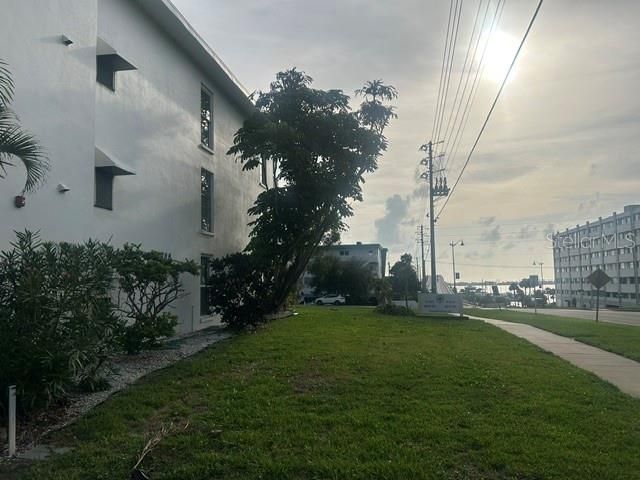 2944 W BAY DRIVE 201, Belleair Bluffs, FL 33770