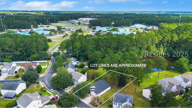 102 Pine Ridge Dr, Bluffton, SC 29910