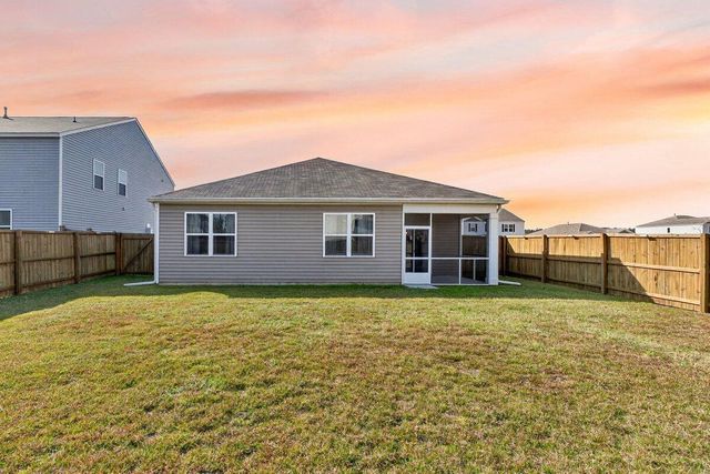 114 Oakwood Boulevard, Summerville, SC 29486