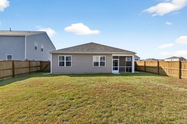 114 Oakwood Boulevard, Summerville, SC 29486