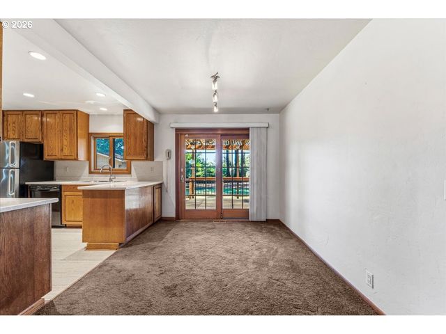 12339 Ne MULTNOMAH St, Portland, OR 97230