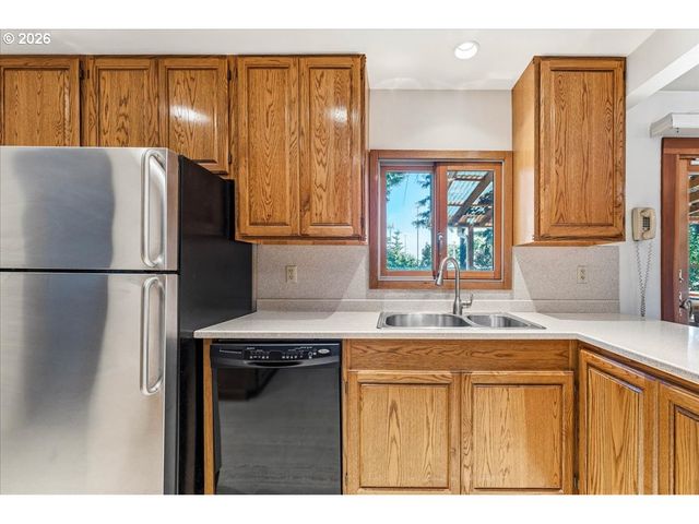 12339 Ne MULTNOMAH St, Portland, OR 97230