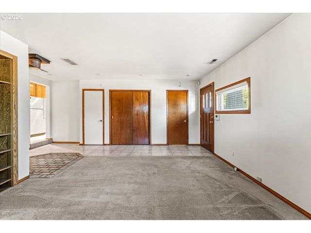 12339 Ne MULTNOMAH St, Portland, OR 97230