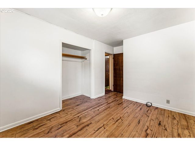 12339 Ne MULTNOMAH St, Portland, OR 97230