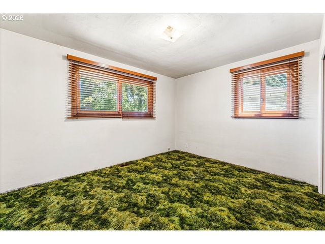 12339 Ne MULTNOMAH St, Portland, OR 97230