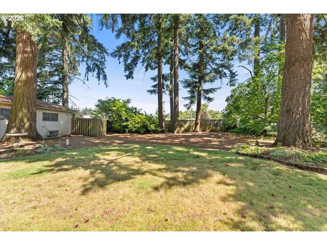 12339 Ne MULTNOMAH St, Portland, OR 97230