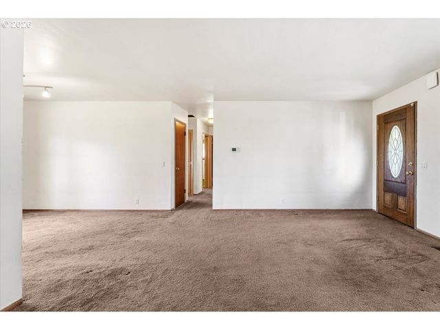 12339 Ne MULTNOMAH St, Portland, OR 97230