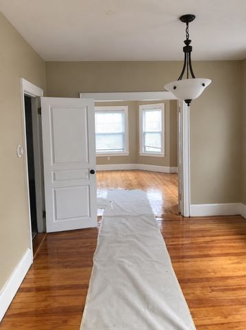 368 Pleasant St. 2, Brockton, MA 02301