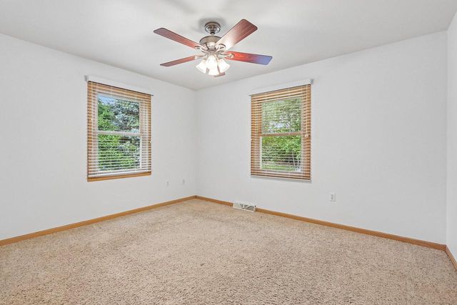 2416 Brentwood DRIVE, Waukesha, WI 53188