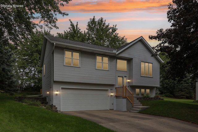 2416 Brentwood DRIVE, Waukesha, WI 53188