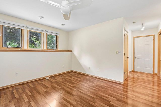 2416 Brentwood DRIVE, Waukesha, WI 53188