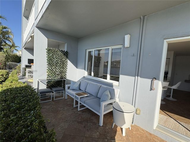 1201 S Riverside Drive 107, Pompano Beach, FL 33062
