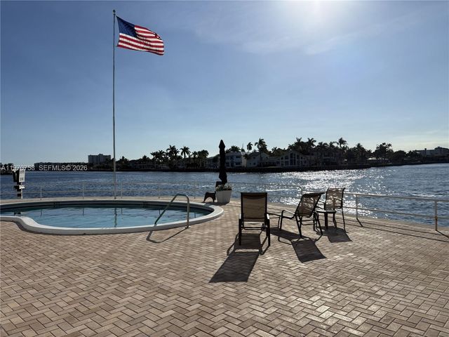 1201 S Riverside Drive 107, Pompano Beach, FL 33062