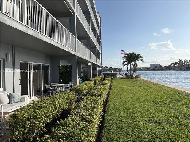 1201 S Riverside Drive 107, Pompano Beach, FL 33062