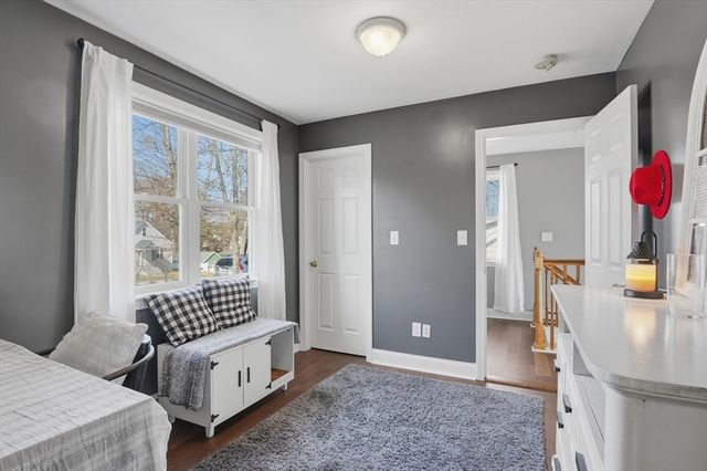 5 Pineland Avenue, Worcester, MA 01604