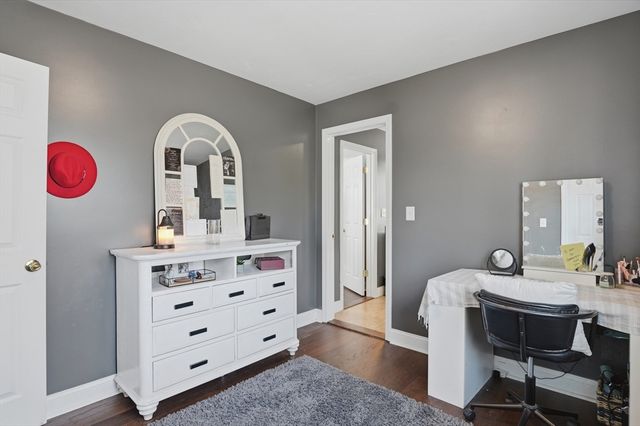 5 Pineland Avenue, Worcester, MA 01604