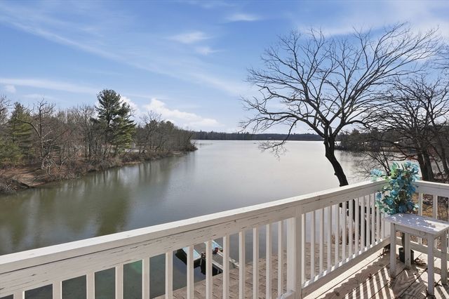 5 Pineland Avenue, Worcester, MA 01604