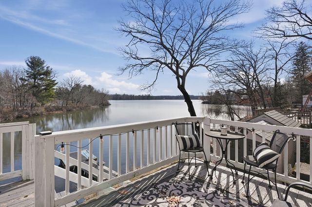 5 Pineland Avenue, Worcester, MA 01604