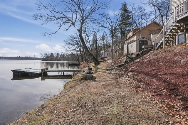 5 Pineland Avenue, Worcester, MA 01604