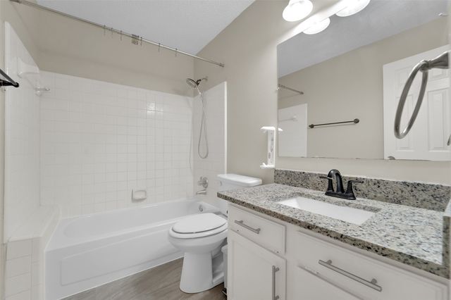 4001 Arrowcrest Lane, Garland, TX 75044