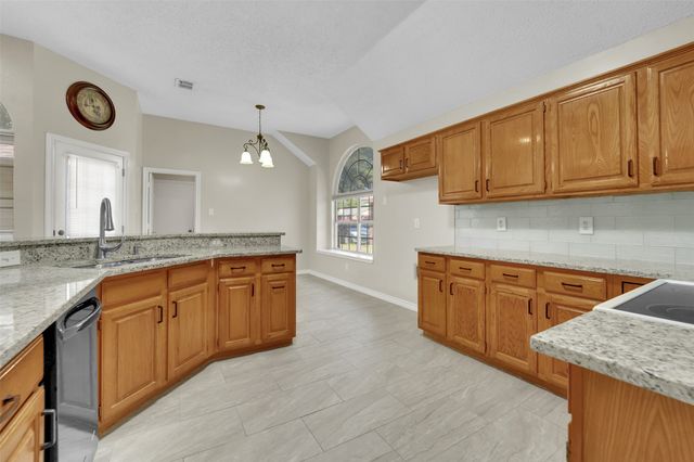 4001 Arrowcrest Lane, Garland, TX 75044