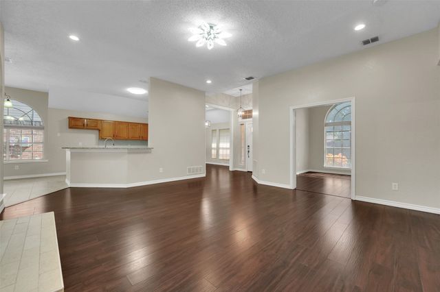 4001 Arrowcrest Lane, Garland, TX 75044