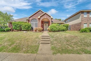 4001 Arrowcrest Lane, Garland, TX 75044