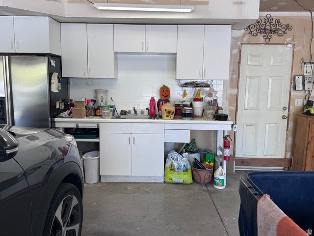 944 E BERNAY CIR, Sandy, UT 84094
