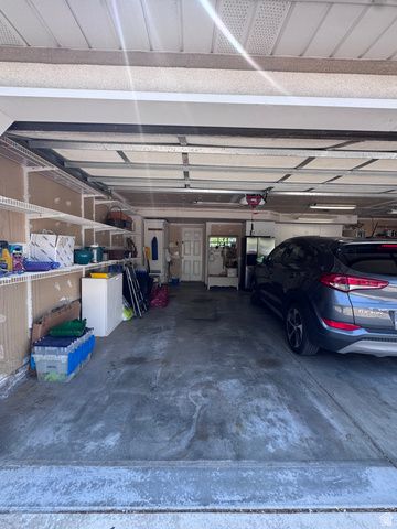 944 E BERNAY CIR, Sandy, UT 84094