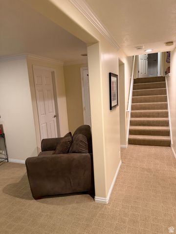 944 E BERNAY CIR, Sandy, UT 84094