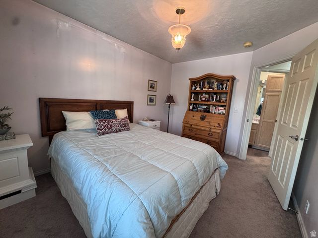 944 E BERNAY CIR, Sandy, UT 84094