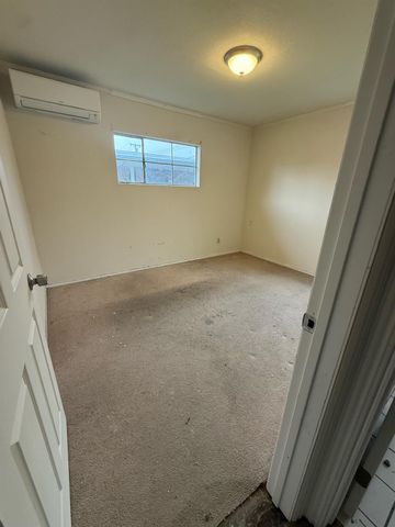 5204 62nd St, Sacramento, CA 95820