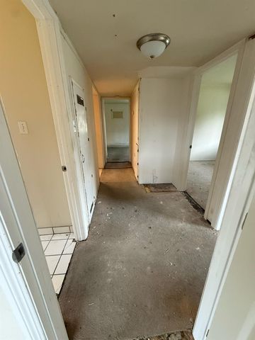 5204 62nd St, Sacramento, CA 95820