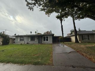 5204 62nd St, Sacramento, CA 95820