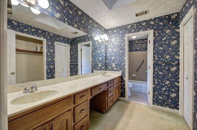 260 Spring Ridge Drive, Roswell, GA 30076