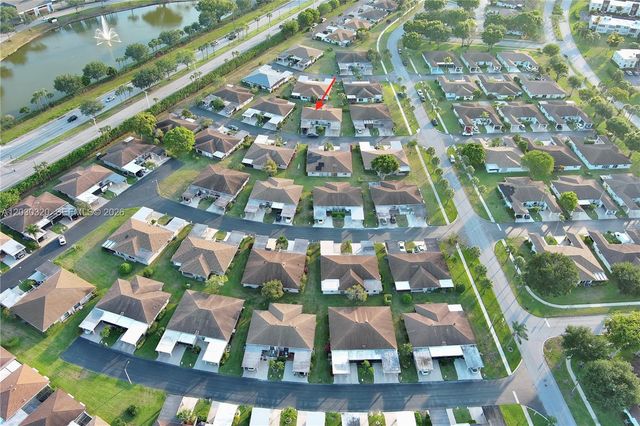 6790 Moonlit Dr, Delray Beach, FL 33446