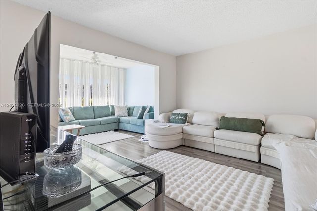 6790 Moonlit Dr, Delray Beach, FL 33446