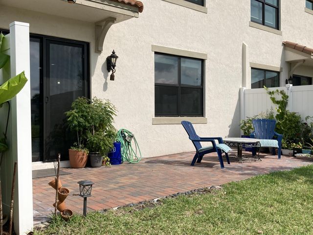 10092 Brickhill Drive, Boca Raton, FL 33428