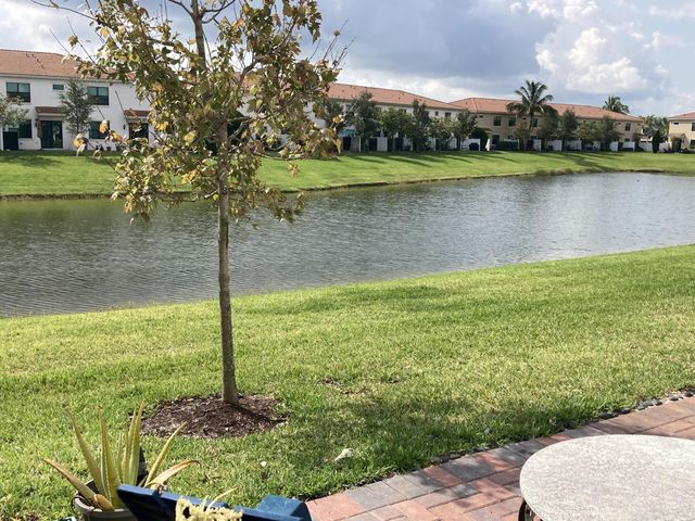 10092 Brickhill Drive, Boca Raton, FL 33428