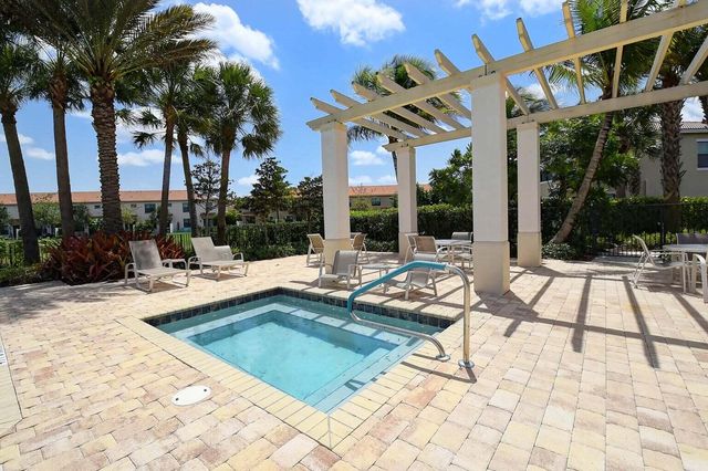 10092 Brickhill Drive, Boca Raton, FL 33428