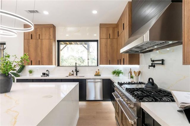 2986 San Jose Drive, Decatur, GA 30032