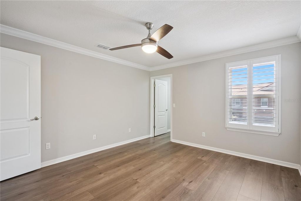 Image 21 of property listing at 5640 SIRACUSA LANE, Sanford, FL 32771