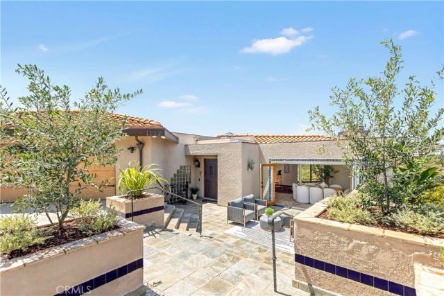 1992 San Remo, Laguna Beach, CA 92651