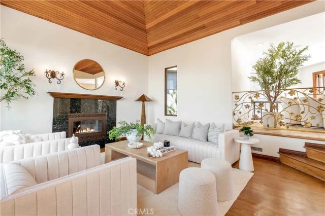 1992 San Remo, Laguna Beach, CA 92651