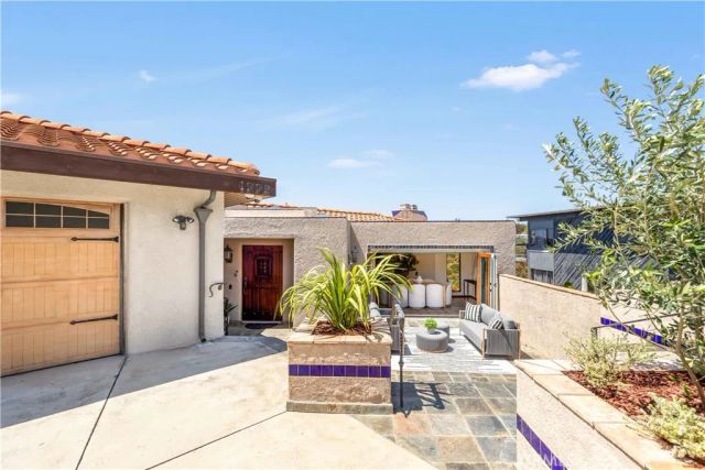 1992 San Remo, Laguna Beach, CA 92651