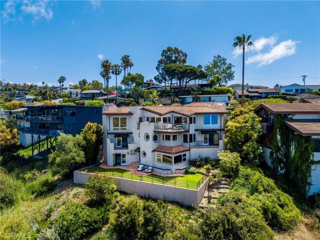 1992 San Remo, Laguna Beach, CA 92651
