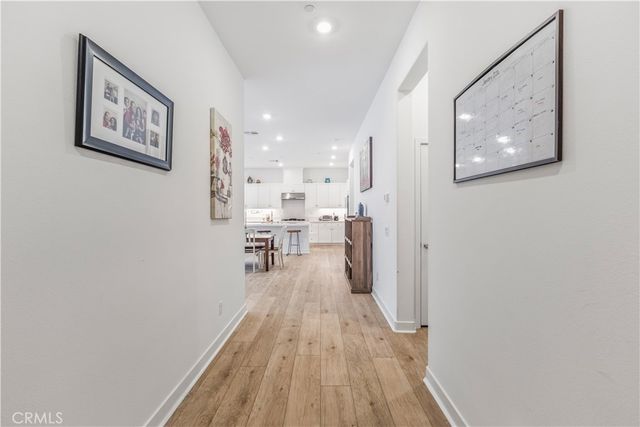 27227 Diamond Peak Lane 302, Valencia, CA 91381