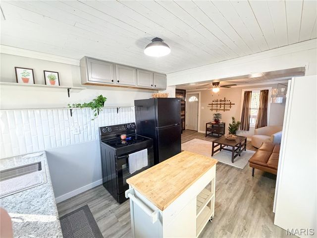 301 W Franklin Street, Salem, MO 65560