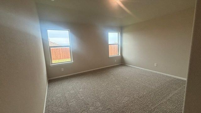 9460 GOLDEN TREE Avenue, Fort Worth, TX 76108